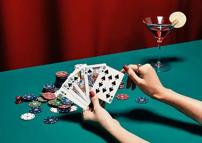 Filipino players enjoying mobile sports betting on the 32650 platform